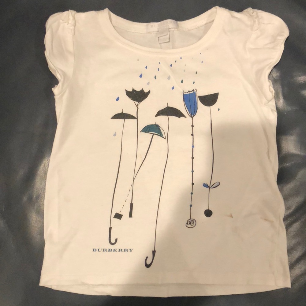 Burberry girls tee.